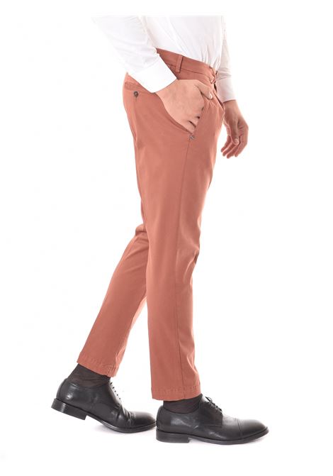 
                      
                        Pantalone Chicago Con Pence In Cotone Tegola
                      
                    