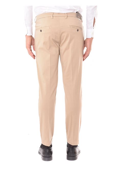 
                      
                        Pantalone Chicago Con Pence In Cotone Beige
                      
                    