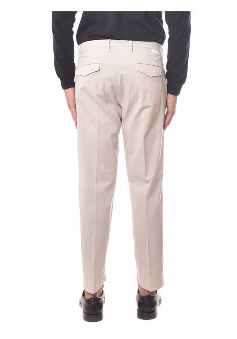 
                      
                        Pantalone In Cotone Sabbia
                      
                    